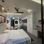 Supernova Bnb Studio\'S