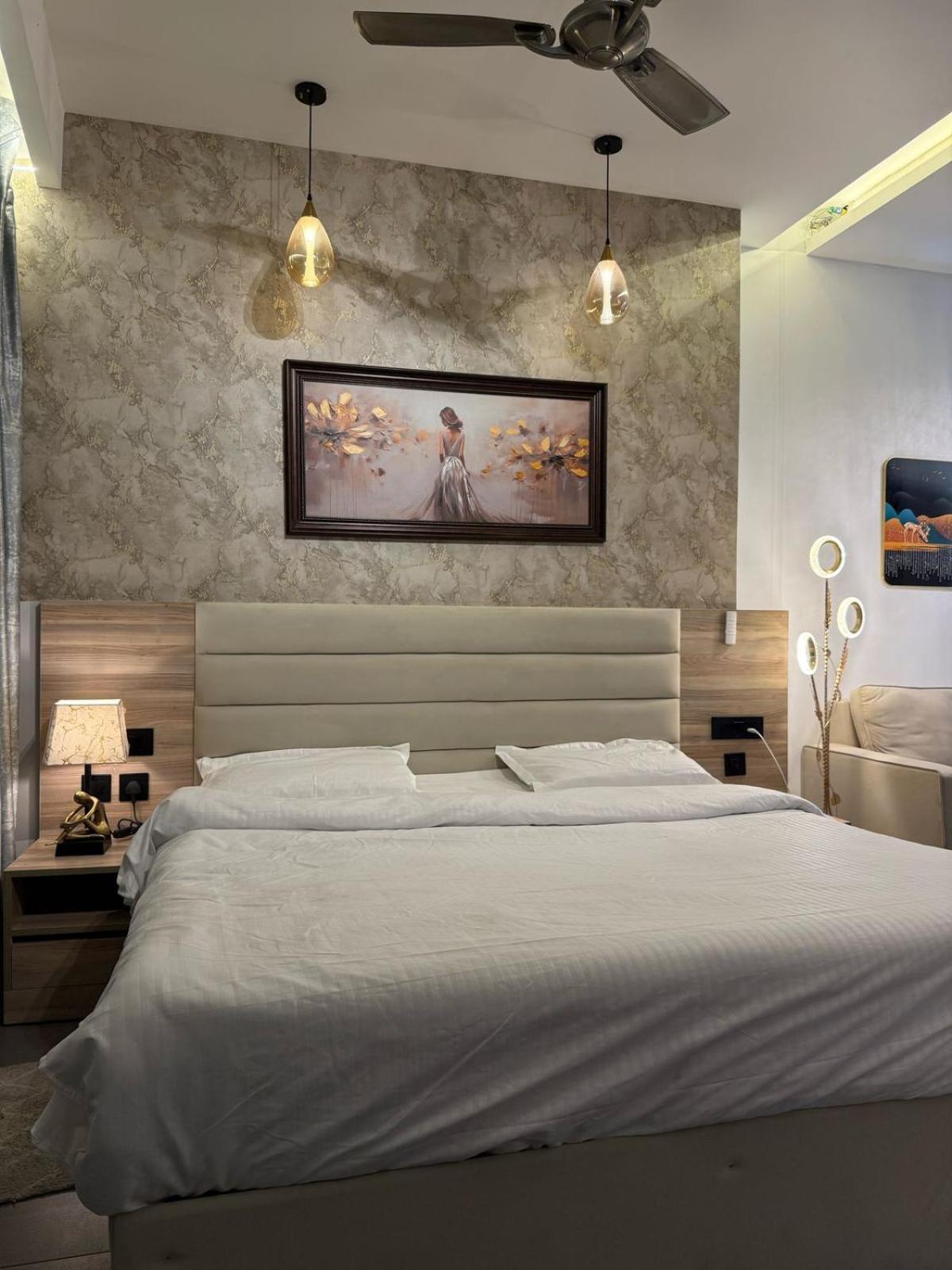 Supernova Studio's New Delhi